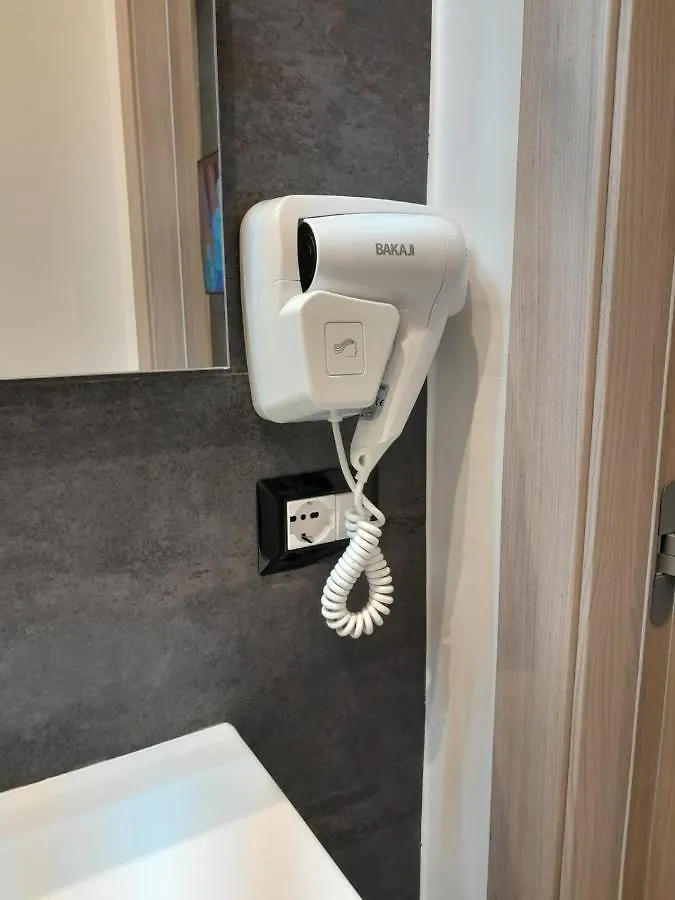 Baaria House Hotel Barcellona-Pozzo di Gotto 0*,  Italy